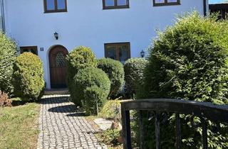 Wohnung mieten in 85649 Brunnthal, 1-Zimmer-Dachgeschosswohnung mit großem Balkon in Brunnthal-Otterloh.