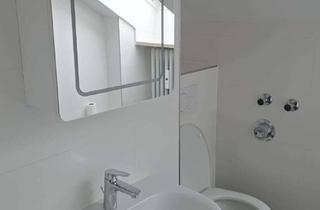 Wohnung mieten in Am Oberfeld, 82256 Fürstenfeldbruck, Frisch Sanierte 2-Zimmer Dachgeschosswohnung in Fürstenfeldbruck
