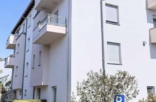 Wohnung mieten in Großgrimmaer Straße, 06679 Hohenmölsen, 3 Zimmer mit Balkon ab Mai frei