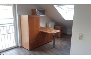 Wohnung mieten in Kreutzerstr 9a, 86154 Oberhausen, Helle, modernisierte 1-Zimmer-DG-Wohnung mit EBK in Augsburg - provisionsfrei