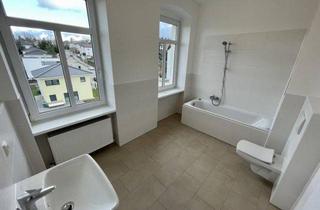 Wohnung mieten in Kurt-Keicher-Straße 59, 07545 Gera, Modernisierte, helle 2 Zimmer Wohnung mit modernem Badezimmer!