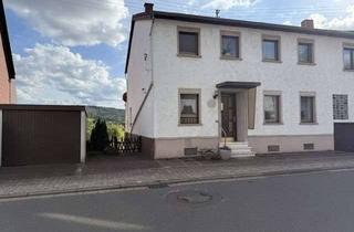 Haus kaufen in 66822 Lebach, Viel Platz und großes Grundstück – traditionsreiches Wohnhaus mit Garage und Entwicklungspotenzial i