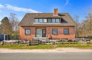 Haus kaufen in 21224 Rosengarten, Mehrgenerationenhaus im Grünen mit drei Wohnungen, großem Grundstück und viel Potenzial