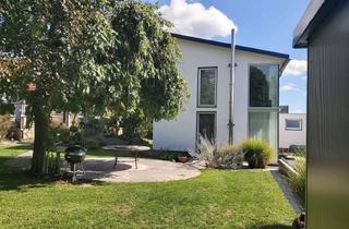 Einfamilienhaus kaufen in 86675 Buchdorf, Einfamilienhaus in Buchdorf mit Pool und Doppelgarage
