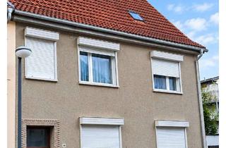 Haus kaufen in 06869 Coswig, Reihenendhaus in guter Lage - Ihr Sanierungsprojekt mit Potenzial in Coswig