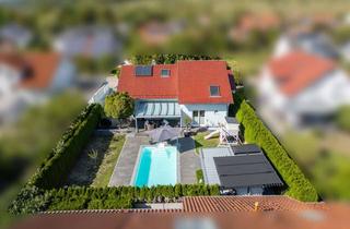 Einfamilienhaus kaufen in 89143 Blaubeuren, Ein Zuhause der besonderen Art – Großzügiges Einfamilienhaus mit Galerie und Pool
