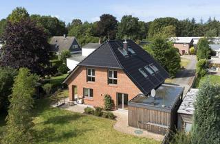 Haus kaufen in 25335 Elmshorn, Zeitlose Architektur trifft auf zukunftsweisende Gebäudetechnik