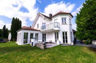 Haus kaufen in 97204 Höchberg, Exklusives Anwesen mit hochwertiger Ausstattung in begehrter Wohnlage nahe Würzburg