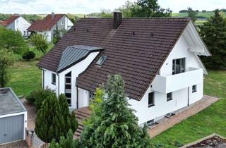 Einfamilienhaus kaufen in 90562 Kalchreuth, +++TOP RENOVIERTES EINFAMILIENHAUS MIT GROSSEM GARTEN IN HERRLICHER ORTSRANDLAGE IN KALCHREUTH+++