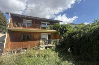 Haus kaufen in 84533 Marktl, Sanierungsbedürftiges Haus auf schönem ruhigen Grundstück