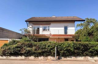 Haus kaufen in 79114 Haslach, Attraktives 1-2-Familienhaus - vermietet - mit vielseitigem Ausbaupotenzial in FR-Haslach