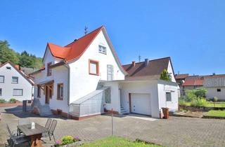 Haus kaufen in 76848 Spirkelbach, Schönes Familienhaus mit viel Platz für Hobbyaktivitäten!