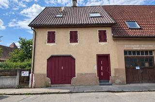 Haus mieten in 73730 Esslingen, Wohnen im Kulturdenkmal: 4,5 Zimmer, Garten, neue Küche & Wärmepumpe