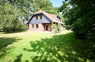 Haus mieten in 30916 Isernhagen, frisch renoviertes Einfamilienhaus mit Garten und Carport in Kirchhorst am Waldrand