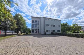 Anlageobjekt in 72141 Walddorfhäslach, Bürogebäude mit Betriebswohnung zu verkaufen!