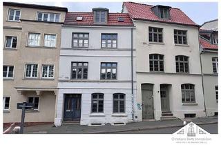 Anlageobjekt in St.-Georgen-Kirchhof 10, 23966 Altstadt, Ein Kleinod, wenn es fertig ist - Kleines Stadthaus im Zentrum der Altstadt zu verkaufen