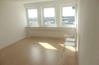 Büro zu mieten in Am Freiheitsplatz, Nähe, 63450 Hanau, Hanau-Stadtm., Büroraum mit Küchenzeile, Penthouse, ca. 24 m²