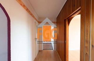 Wohnung mieten in Oelsnitzer Straße 29, 08223 Falkenstein, Sehr günstige gepflegte3-R-Wohnung mit Balkon - für Anpacker und Selbermacher