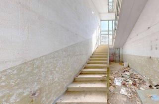 Gewerbeimmobilie kaufen in 39218 Schönebeck, Dreigeschossiges Gewerbegebäude | ca. 1.602 m² Nutzfläche