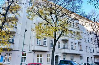 Wohnung kaufen in Pascalstraße 18, 10587 Charlottenburg, Charlottenburg nahe der Spree: Vermietete 3-Zimmer-Altbauwohnung mit Balkon