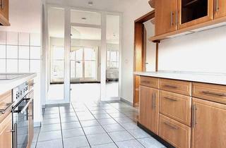 Wohnung mieten in Orchideenweg, 04827 Machern, Helle und frisch renovierte 2-Raum-Wohnung mit Balkon und Einbauküche
