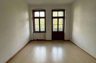 Wohnung mieten in Biesnitzer Str. 69, 02826 Südstadt, große 3-Raumwohnung mit besonderem Flair WG geeignet
