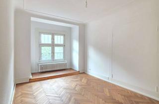 Wohnung mieten in 70190 Mitte, HELLES WG-ZIMMER | ALTBAU | EINBAUKÜCHE | BALKON | TOP LAGE | 5ER WG | SUPER ANBINDUNG AN ÖPNV