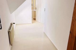 Wohnung mieten in Doppelmaystraße, 86720 Nördlingen, Renovierte 2 Zimmer-DG-Wohnung mit Balkon in Nördlingen