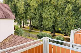Wohnung mieten in Doppelmaystraße, 86720 Nördlingen, Renovierte 2 Zimmer-DG-Wohnung mit Balkon in Nördlingen
