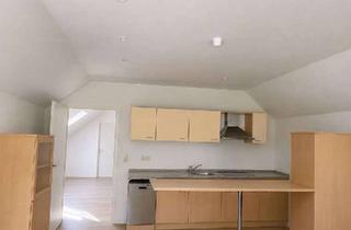 Wohnung mieten in Dorfstraße 36, 23701 Eutin, Helle 86qm 3 Zimmer Dachgeschosswohnung mit großzügigem Balkon in Eutin-Fissau