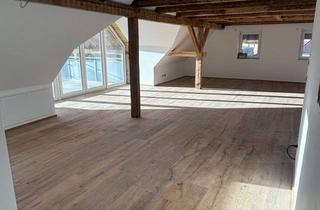 Wohnung mieten in Ansbacher Straße, 91413 Neustadt, Lichtdurchfluttete Dachgeschosswohung im Erstbezug