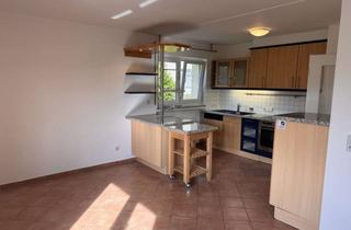 Wohnung mieten in 36251 Bad Hersfeld, Wohnen mit Charakter: Helle Etagenwohnung in Bad Hersfeld