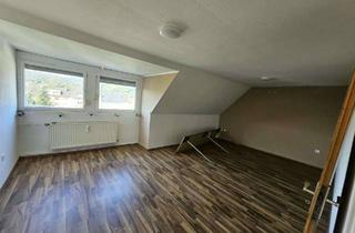 Wohnung mieten in Sebastianusstr. 28, 56112 Lahnstein, Lebendiger Wohnraum: 3-Zimmer-Dachgeschosswohnung in Lahnstein