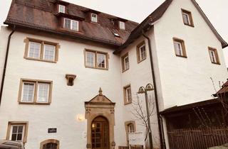Wohnung mieten in 71711 Steinheim, Wohnen in einem Schloss im Herzen von Steinheim - 3,5-Zimmer-Altbauwohnung