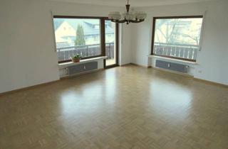 Wohnung mieten in 72213 Altensteig, Großzügige 100qm Wohnung in guter Lage in Altensteig, komplett renoviert