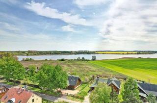 Haus kaufen in Riewender Dorfstraße 25, 14778 Päwesin, Idyllisches Landhaus unweit von Berlin direkt am Riewendsee