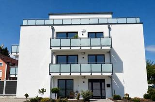 Wohnung kaufen in 94469 Deggendorf, Neuwertige 3- Zimmer Wohnung mit Balkon ! Schöne Lage, Nähe Donau !