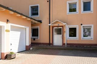 Wohnung kaufen in 92245 Kümmersbruck, Lichtdurchflutete 3‑Zimmer‑Wohnung mit Balkon in ruhiger Lage von Haselmühl