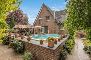 Haus kaufen in 48477 Hörstel, Hörstel - Schönes ZFH mit Gästehaus & Luxusgarten - Mehrgenerationenhaus oder Top-Invest mit 66 TEUR Miete p.a.