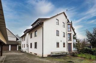 Wohnung kaufen in 79588 Efringen-Kirchen, SONNENWINKEL in Efringen-Kirchen: 3-Zi.-Wohnung zentral gelegen mit Balkon, Gäste-WC und Carport