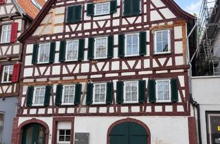 Wohnung kaufen in Altburgerstraße 21, 75365 Calw, 2-Zimmer-Wohnung in historischem Mehrfamilienhaus
