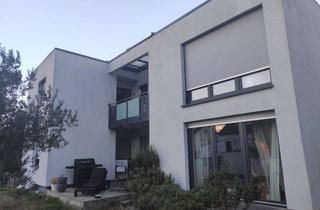 Wohnung kaufen in Nibelungenstraße 35, 64584 Biebesheim, Kernsanierte 4-Zimmerwohnung, 104 qm, in Biebesheim