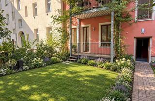 Wohnung kaufen in Kiekebuschstraße 3&5, 12555 Köpenick, Altbaucharme trifft Gartenglück – zwei Zimmer & ca. 57 m² grünes Refugium ganz für Sie! Bezugsfrei!