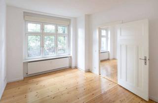 Wohnung kaufen in Ordensmeisterstraße 49A, 12099 Tempelhof, Bezugsfrei & renoviert: Ihre 2-Zimmer-Traumwohnung im EG, Tempelhof!