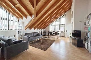 Wohnung mieten in 65779 Kelkheim, Attraktive Dachgeschosswohnung mit Balkon, Einbauküche und Garage
