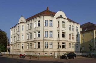 Wohnung mieten in Wildenbruchstraße, 15230 Frankfurt, 3-Raum-Wohnung im schönen Altbau