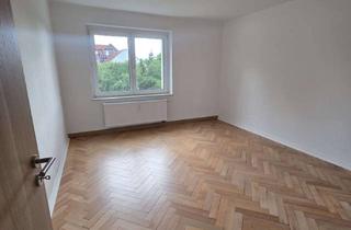 Wohnung mieten in Seebergstraße 48 b, 99867 Gotha, Viel Freude am Wohnen! Saniert und ruhig mit viel Grün in Gotha!