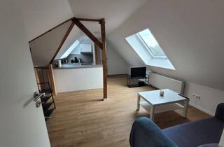 Wohnung mieten in Brinckmannstraße 27, 25813 Husum, Lichtdurchflutete Dachgeschosswohnung in charmanter alter Stadtvilla