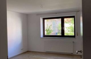 Wohnung mieten in Hirlbach 10, 73479 Ellwangen, Alltagstaugliche Wohnung im Teilort Ellwangen