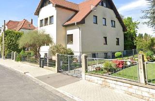 Wohnung mieten in 01157 Briesnitz, ***Sonnige Aussichten, tolle DG-Wohnung mit Einbauküche in ruhige Lage, frei ab 10/2025***